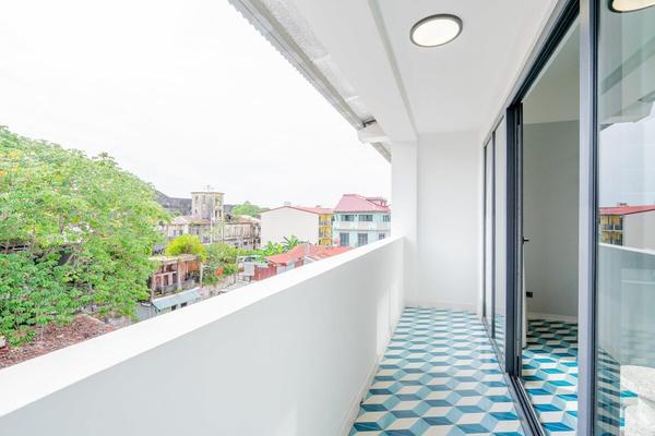 Strategic 1BR in Santa Ana