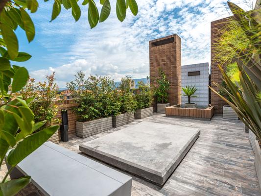 Modern 1BR in Luxury Building with Terrace in Chico