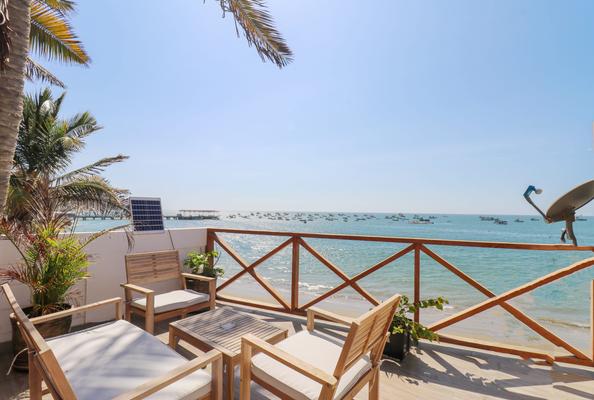 Astonishing 2BR with Spectacular Ocean View