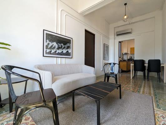 Functional 1BR in Casco Viejo