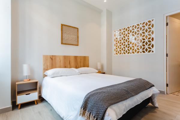 Airy 1BR w/ Balcony in Panama