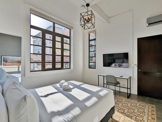 Unbeatable 1BR in Casco Viejo