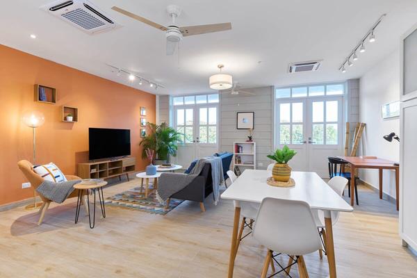 Classic 1BR w/ Balcony in Panama