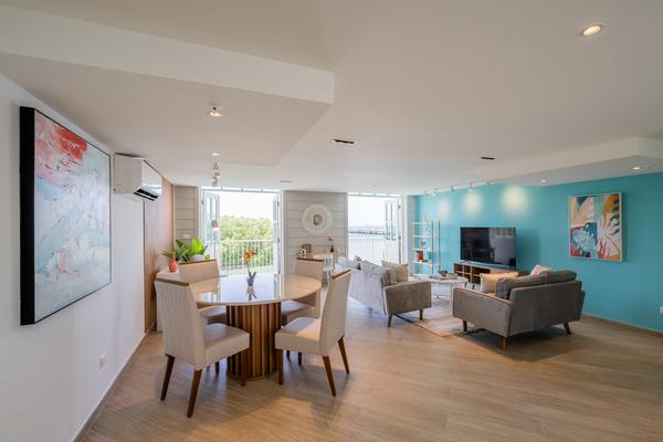 Inviting 2BR w/ Fantastic View in Panama