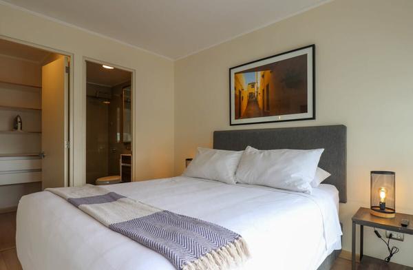 Superb 1BR with Balcony in Luxurious Building