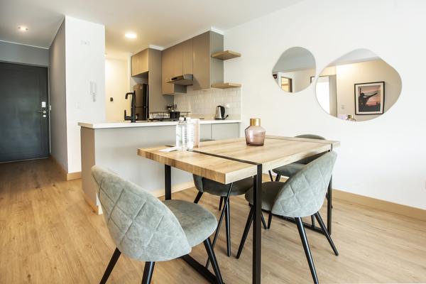 Modern 2BR with Balcony in Barranco