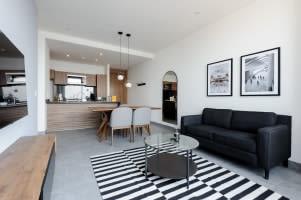 Royal 2BR apts w/ sunlit views of Cuauhtémoc