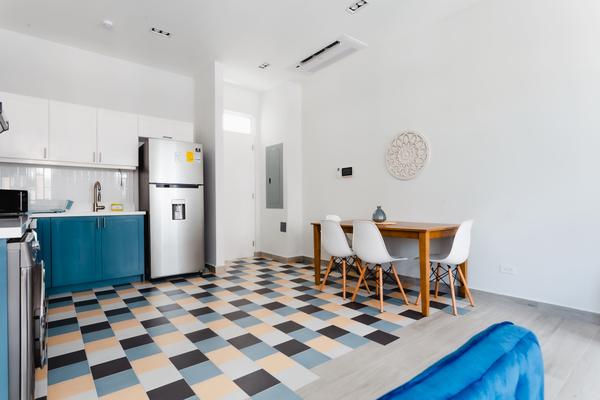 Airy 1BR w/ Balcony in Panama