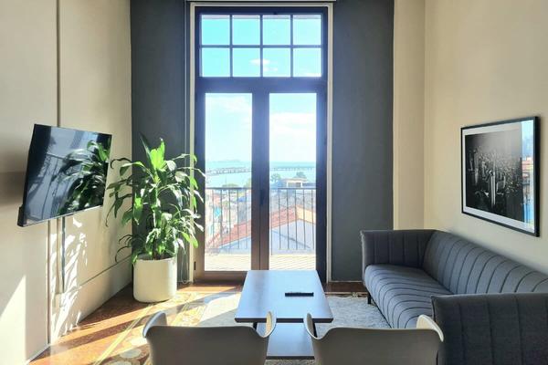 Furnished 2BR with Balcony in Casco Viejo