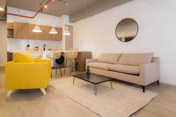 Fabulous and Comfortable Loft with AC in Laureles