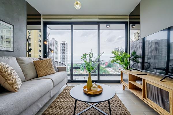 Minimalist 1BR w/ Balcony in San Francisco