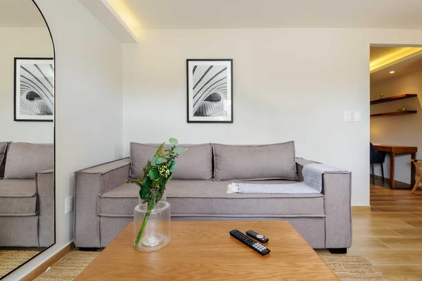 Welcoming Loft w/ Modish Balcony in Colima