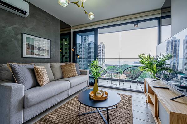 Minimalist 1BR w/ Balcony in San Francisco