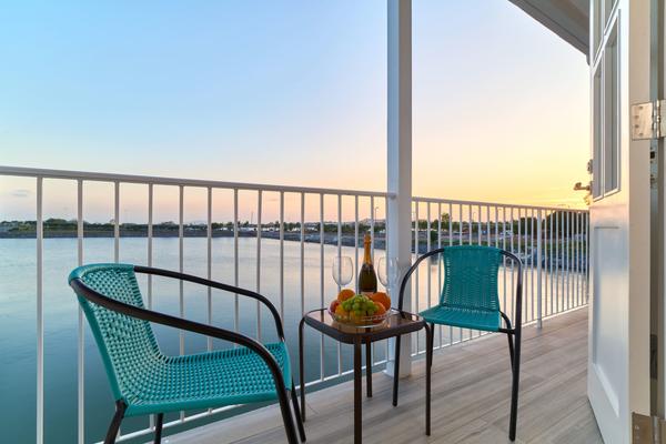 Urban 1BR w/ Balcony in Panama