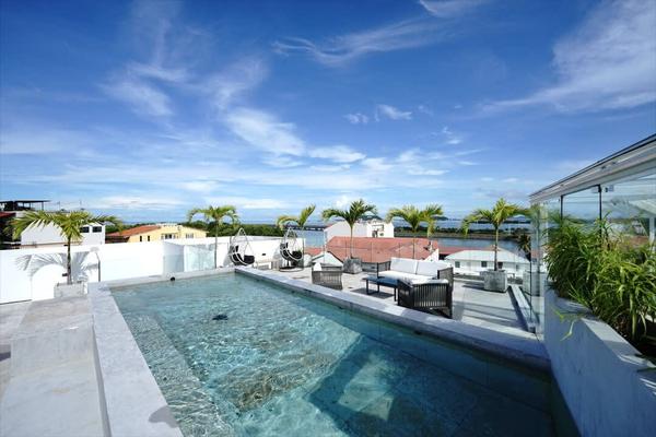 Majestic 1BR w/ Rooftop Pool In Casco Antiguo