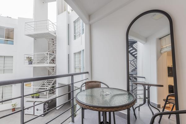 Spacious 3BR with Balcony in Barranco