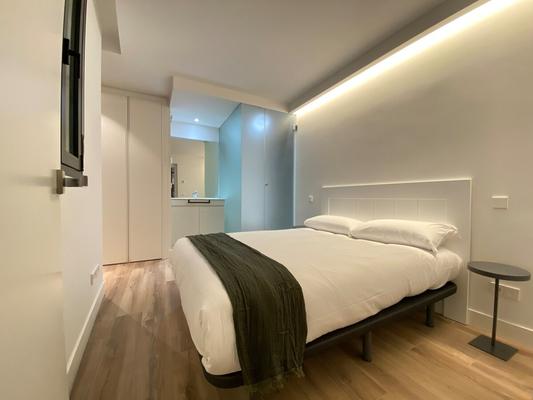 Exceptional 2BR at Palacio Real