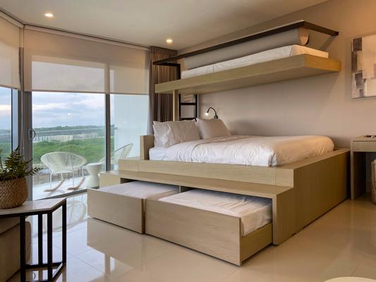 Suit 1BR w/ Balcony in Manzanillo Beach