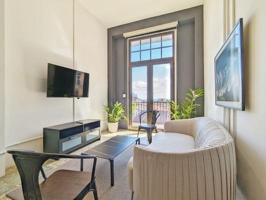 Functional 1BR in Casco Viejo