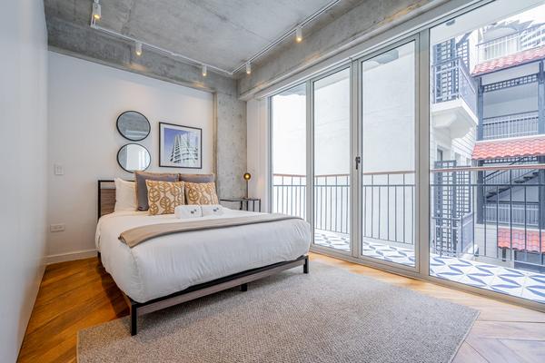 Fantastic 2BR in Plaza Herrera
