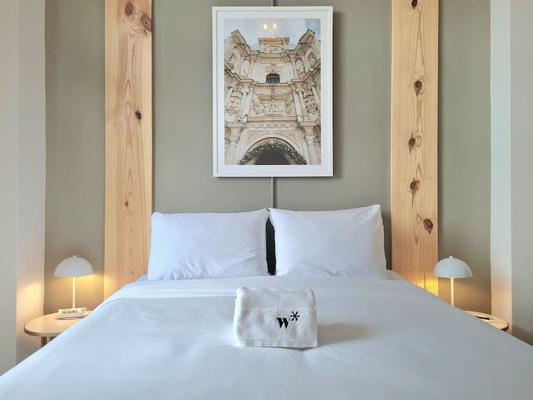 Deluxe 1BR in Casco Viejo